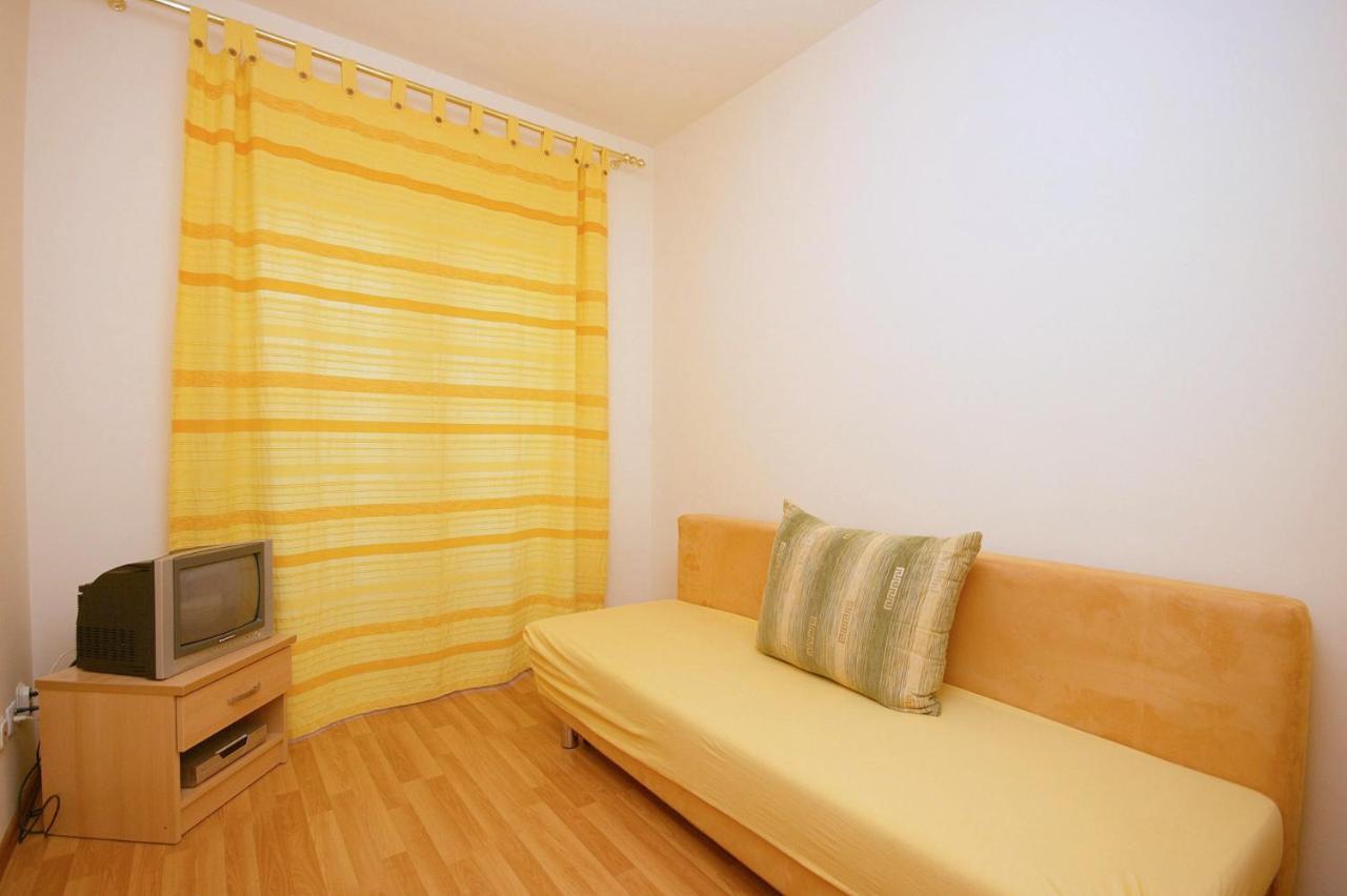 Studio Omis 4654A Buitenkant foto