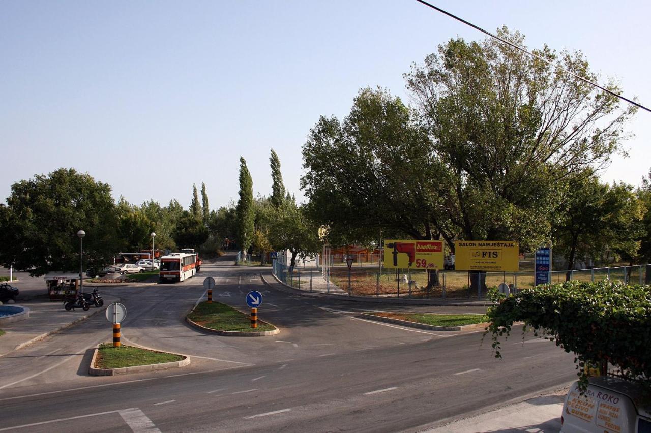 Studio Omis 4654A Buitenkant foto
